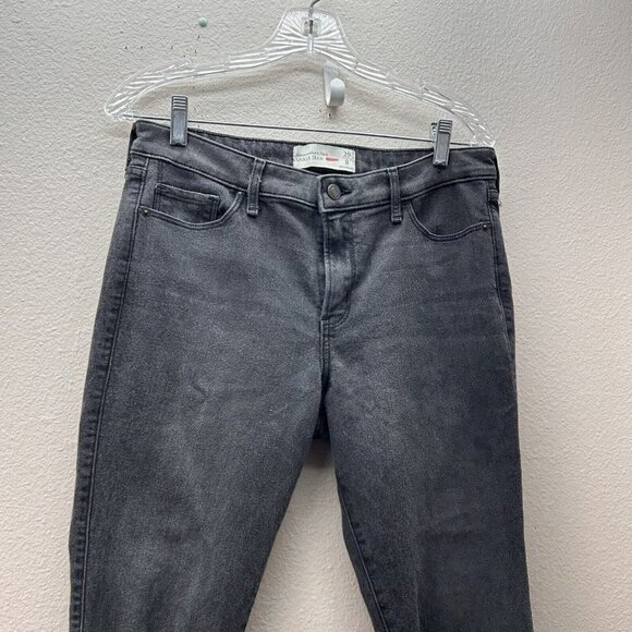 Abercrombie & Fitch Jeans 29/8 High Rise Ankle Black Distressed Frayed Raw Hems - Picture 2 of 5